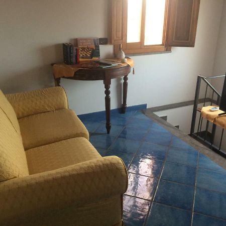 Royal Mandralisca Apartment Cefalu Ngoại thất bức ảnh